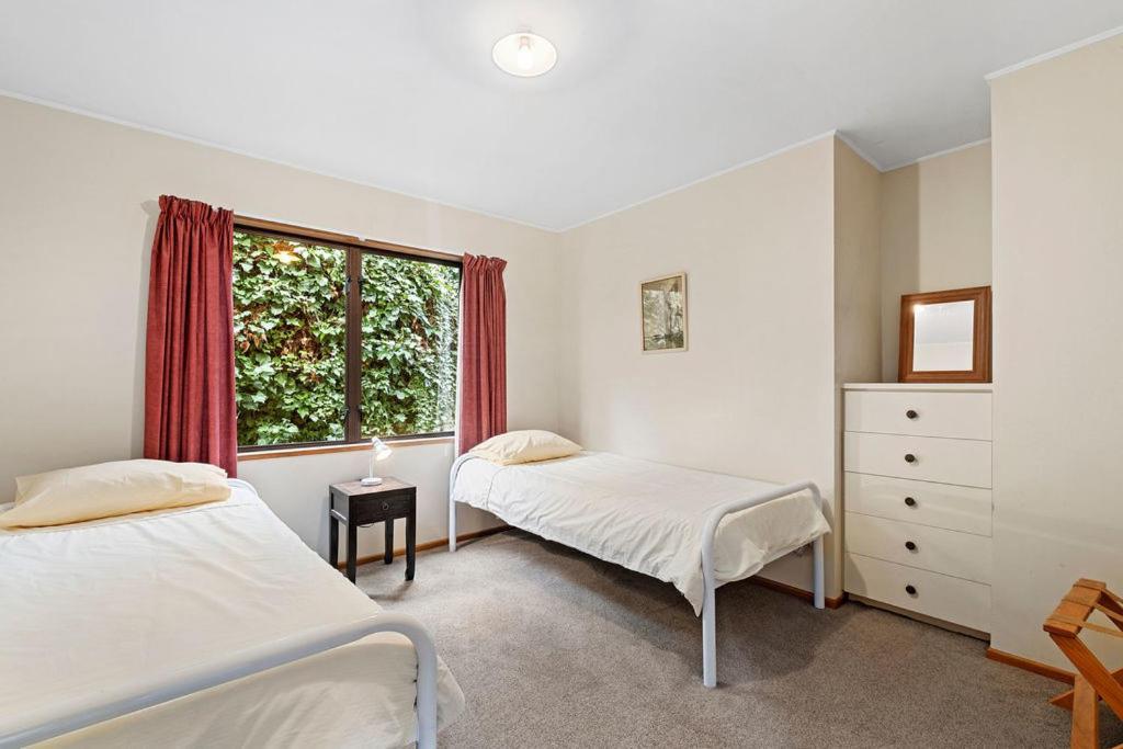 Sycamore Place - Wanaka Holiday Home Buitenkant foto